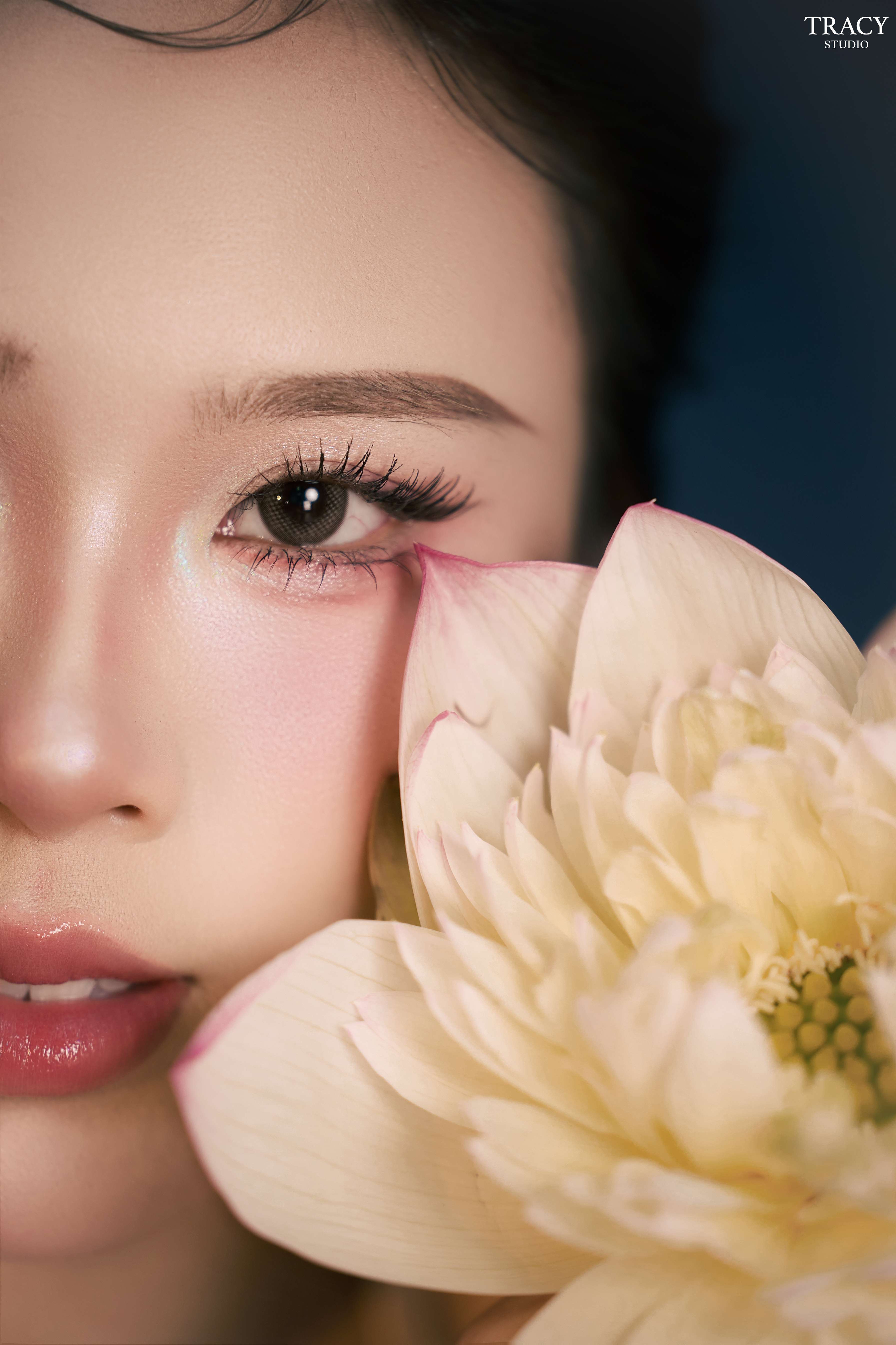 frontend/img/gallery/concept-sen/tracy-studio-chup-concept-sen-van-nguyen (7).jpg